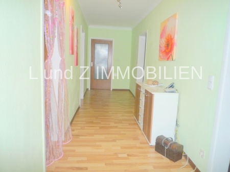 Einfach großzügig 3,5 Zimmer mit einer sonnigen Dach-Terrasse. - Foto 2