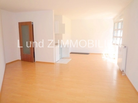 Top Single-Wohnung, ideal auch für Studenten: 1 Zimmer mit Pantryküche und Blick ins Grüne. - Foto 2