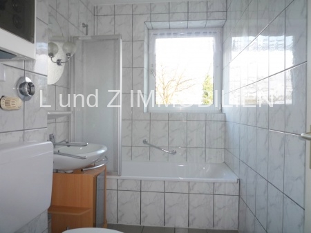 Helle und gemütliche 2-Zimmer-Wohnung mit Balkon! - Foto 2