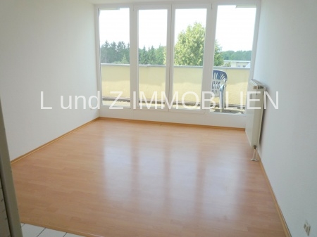 Wunderschöne, helle 2-Zimmer-Singlewohnung in ruhiger Lage mit zwei Balkonen. - Photo 3