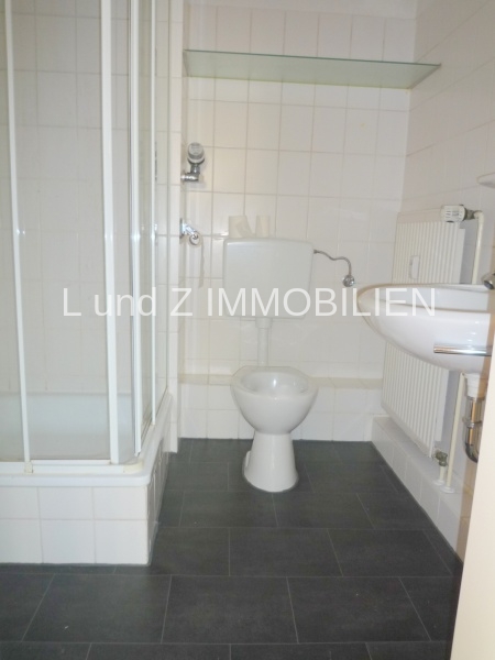 Zentrale Innenstadtlage – freundliche und helle 3-Zimmer-Wohnung. - Foto 2