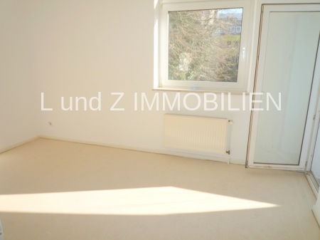 WG geeignete Helle RENOVIERTE 3-Zimmer-Wohnung mit Balkon und Gartennutzung - Foto 5