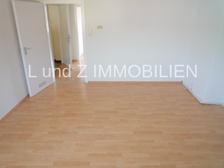 Berufstätige oder Studenten willkommen, 2-Zimmer-Wohnung mit großem Balkon. - Foto 3