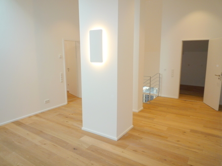 Luxus pur – zwei Zimmer mit Dachterrasse und moderner Einbauküche. - Photo 5