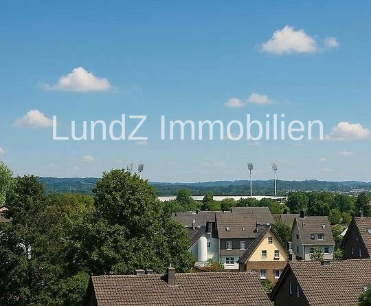 Aachen – 3-Zimmer-Wohnung mit sonniger Dachterrasse und moderner Einbauküche. - Photo 2