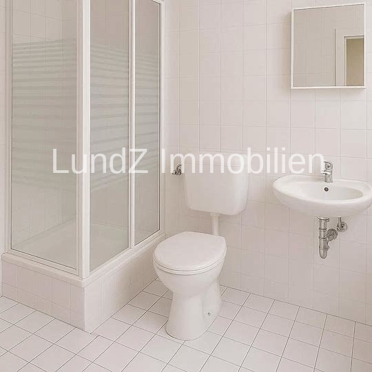 Zentrumsnahe, helle und frisch renovierte 2-Zimmer-Wohnung - Foto 4