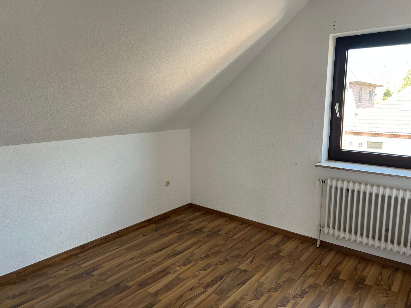 Einblick Einfamilienhaus mit zwei Wohneinheiten