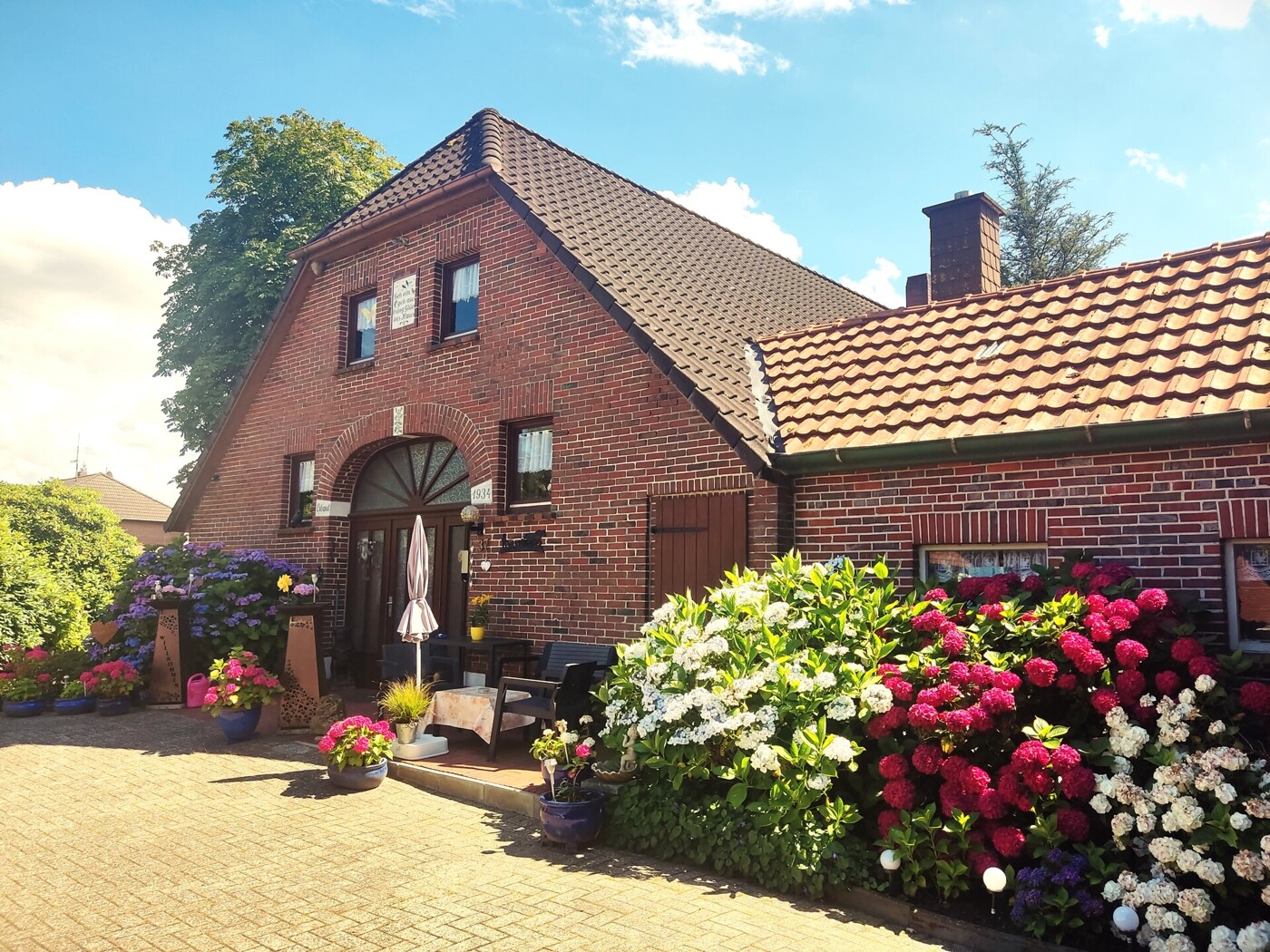 Außenansicht_Eingang