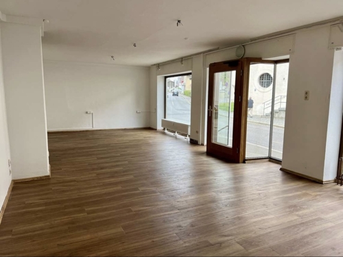Verkaufsraum / Büro