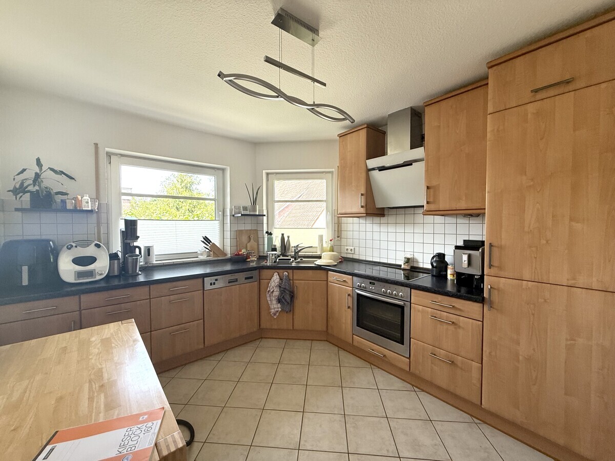 Großzügige 4-Zimmerwohnung im begehrten "Marschwegviertel" mit Loggia und EBK - Foto 4