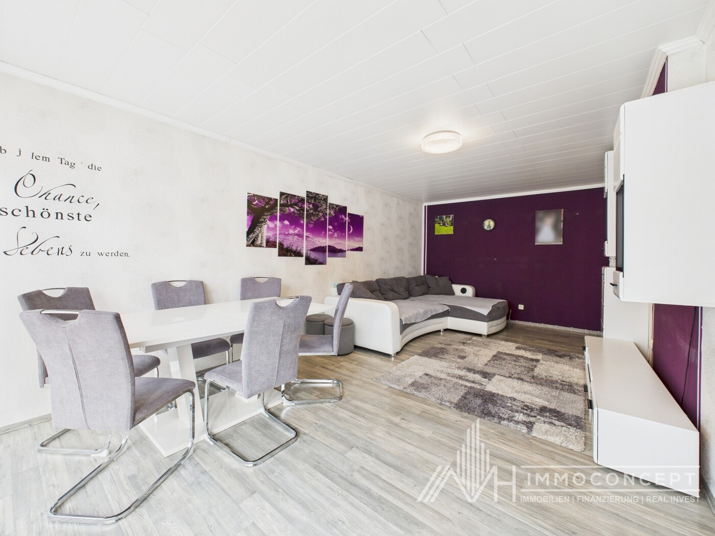 CAM04062G0-PR0045-STILL017