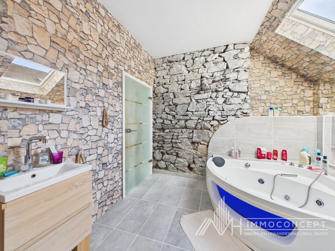Badezimmer 1 OG