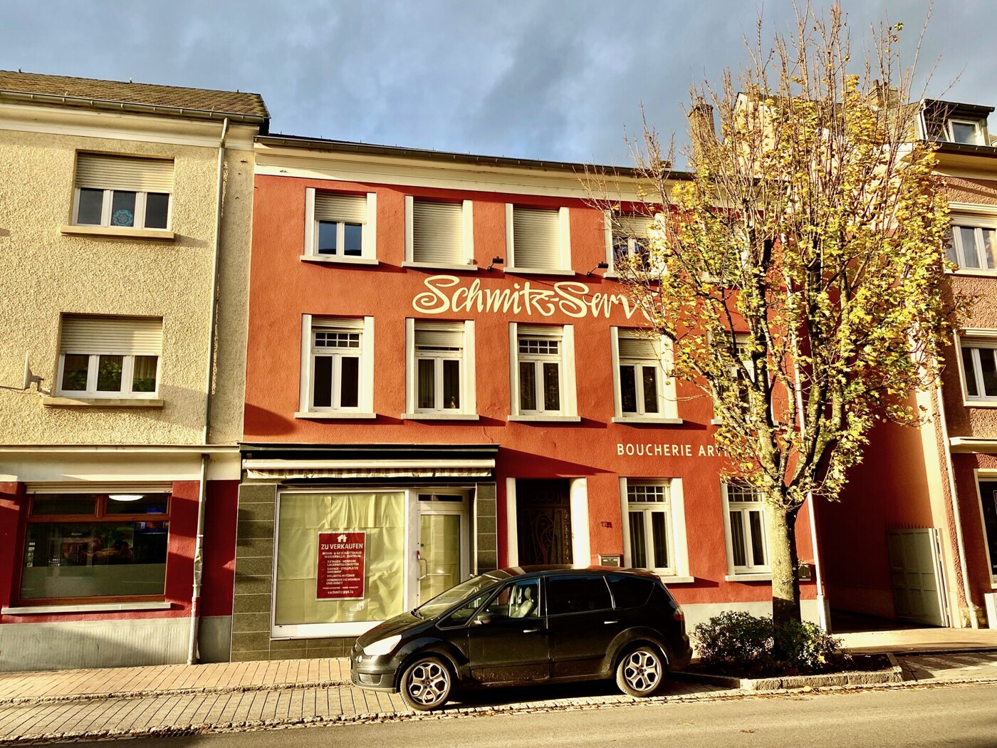 Straßenansicht