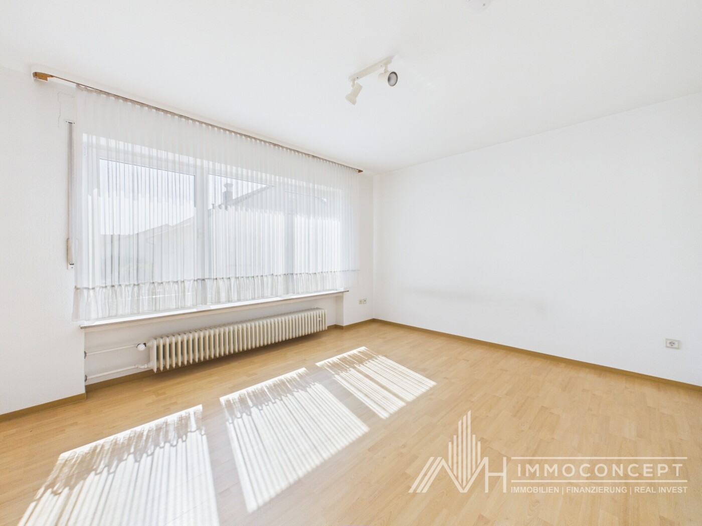 1. Schlafzimmer OG