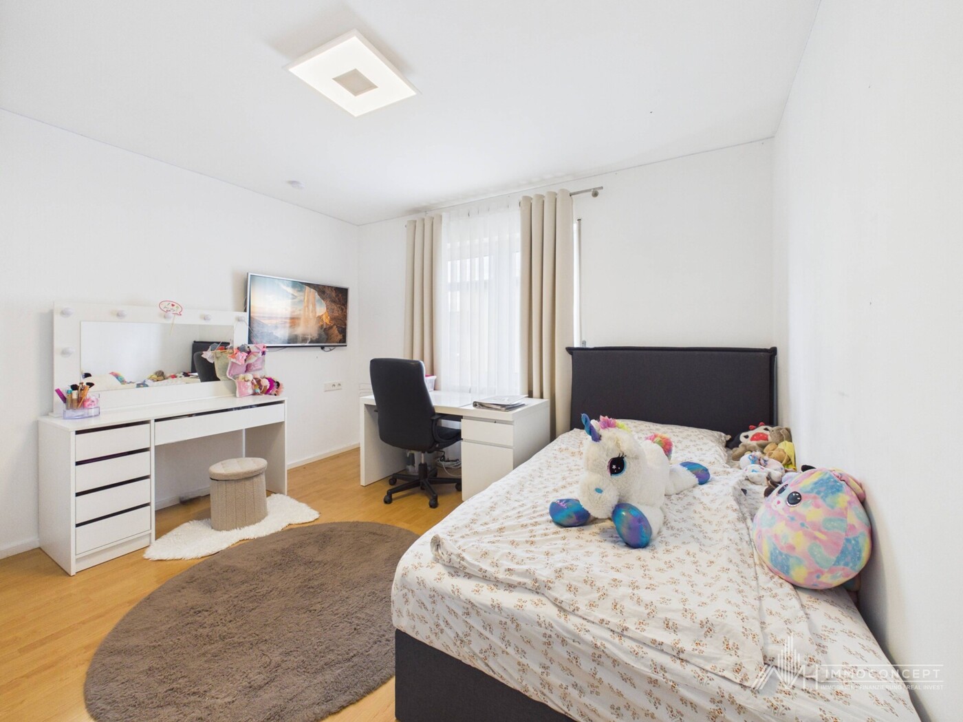 Schlafzimmer 2