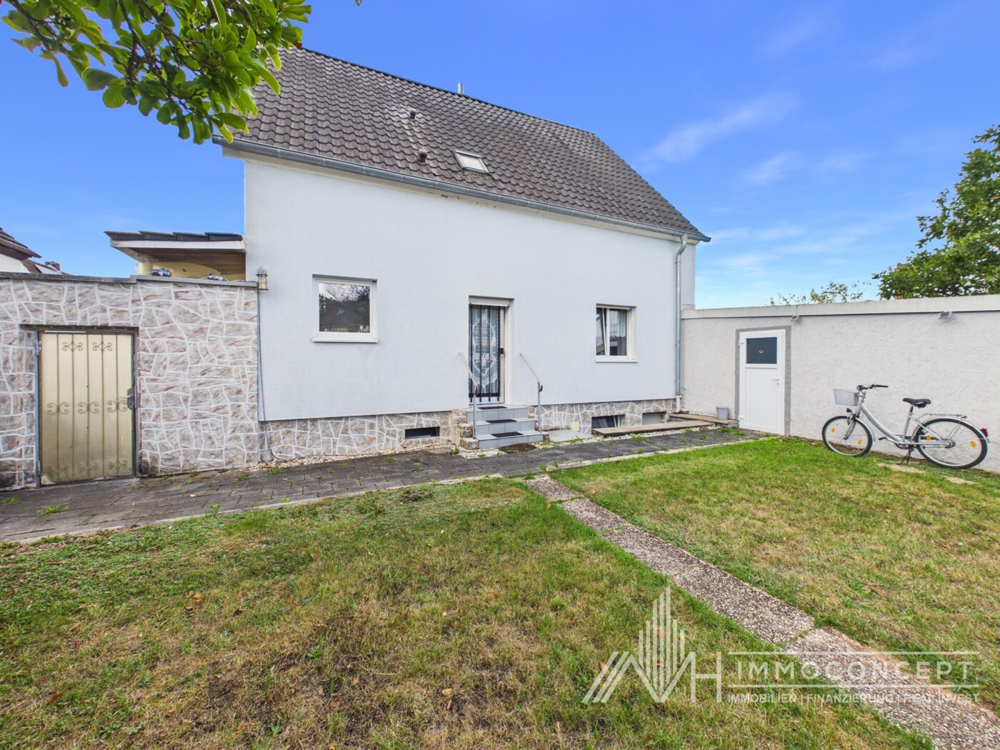 Rückansicht|Garage