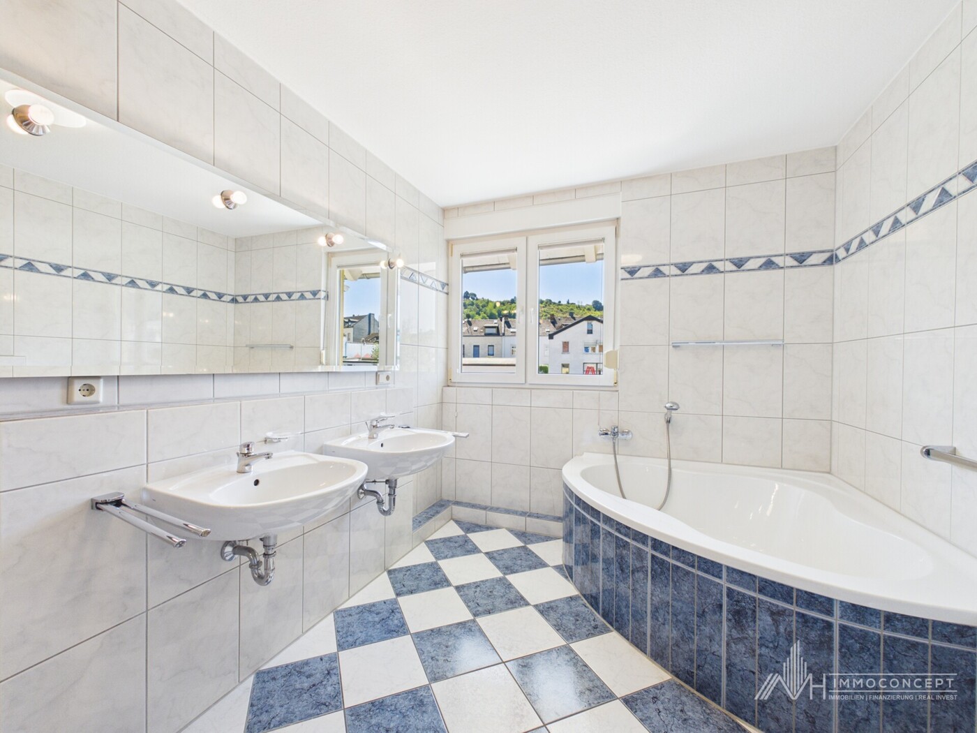 Badezimmer_2. Bild|1.OG