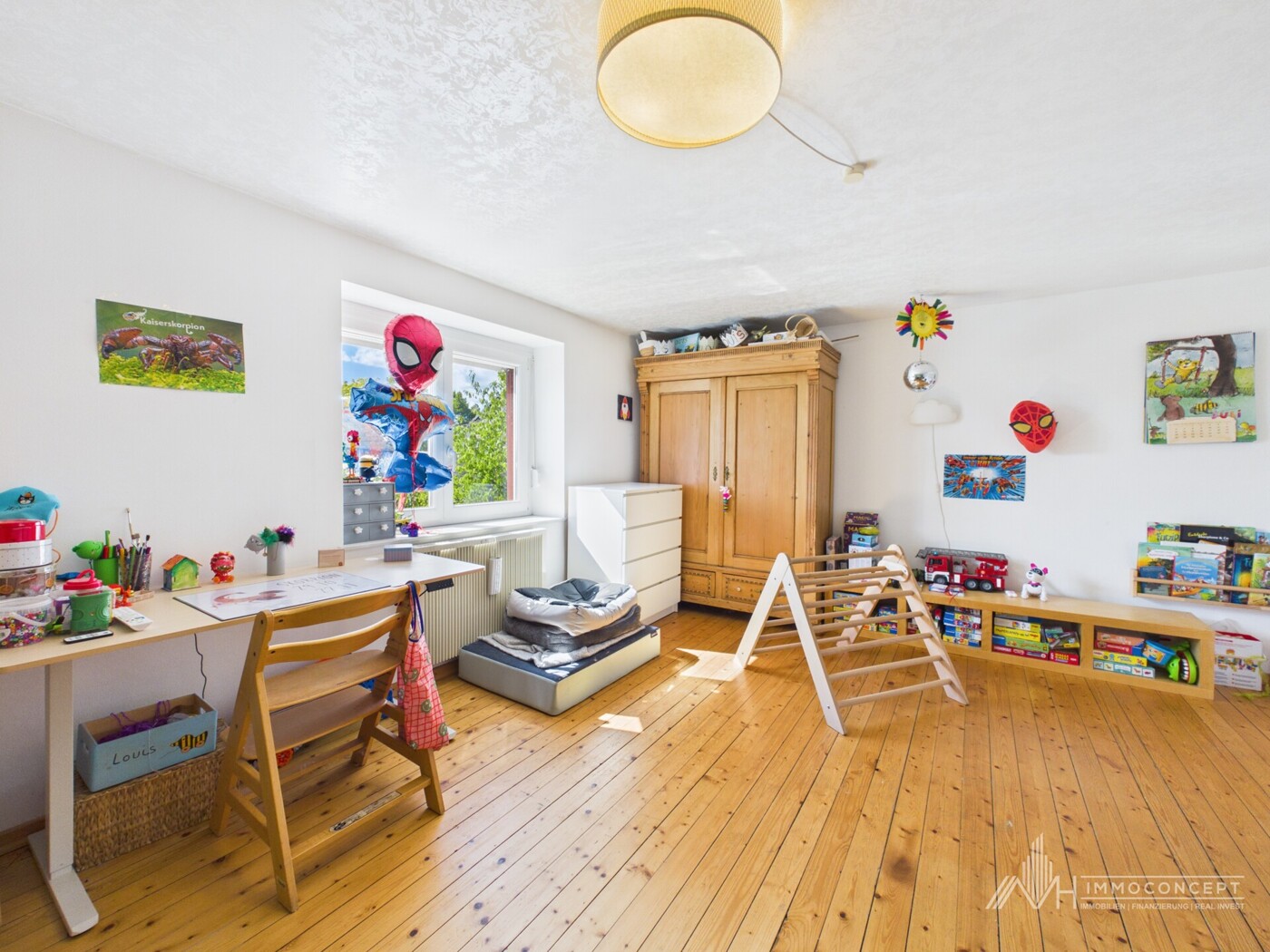 Kinderzimmer Bild 2
