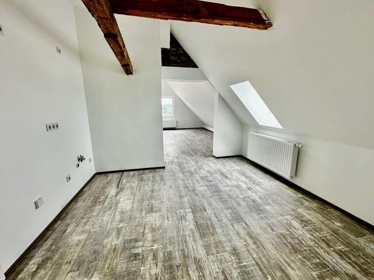 abe5fbf1-6696-42e4-9691-ed6...