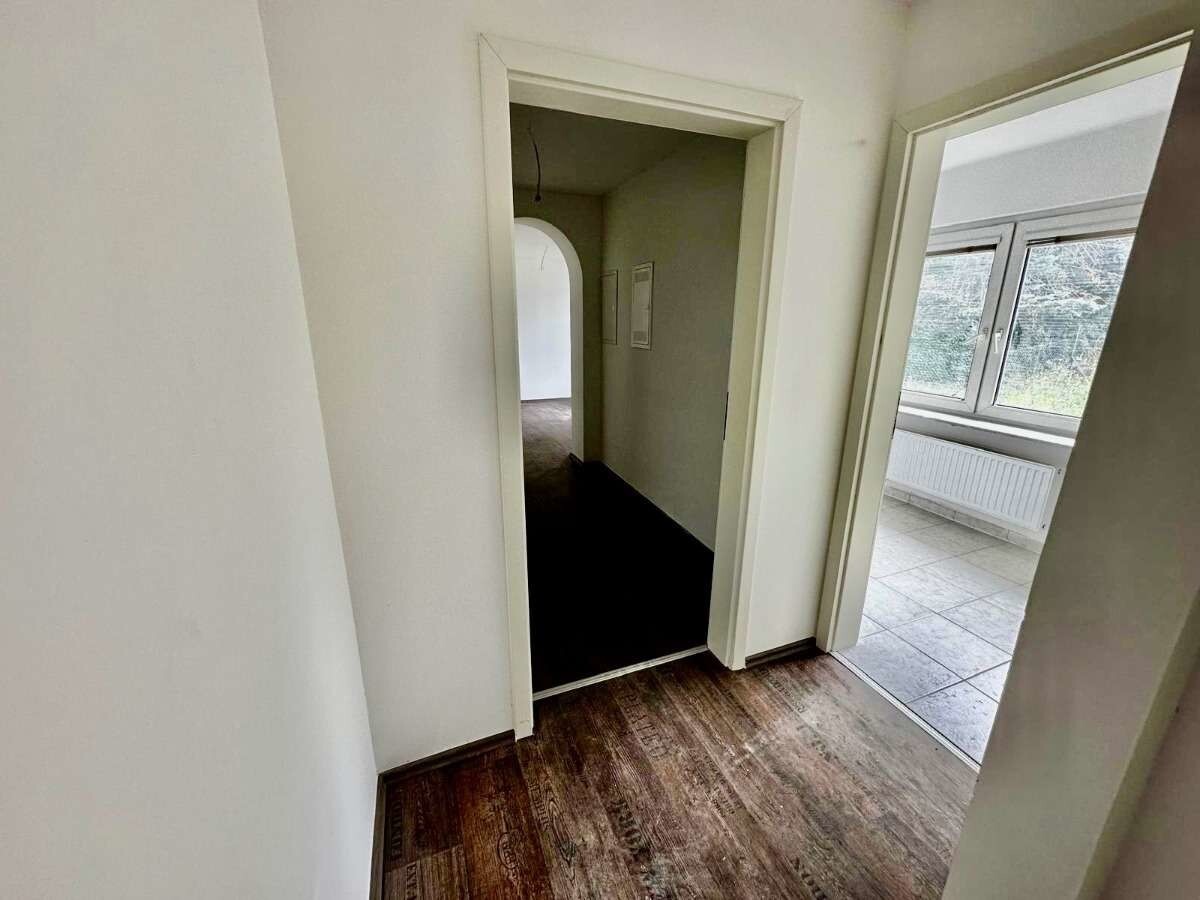 6d460e73-f591-4f33-ae36-311...