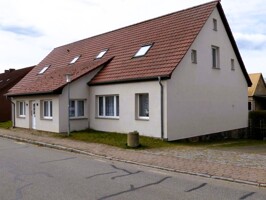 großes Doppelhaus in Groß Quassow