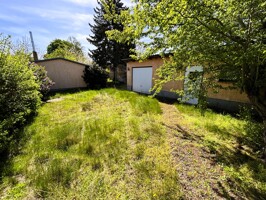 Ferienhaus mit Garage