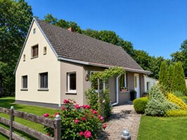 Ansicht Haus von Auffahrt