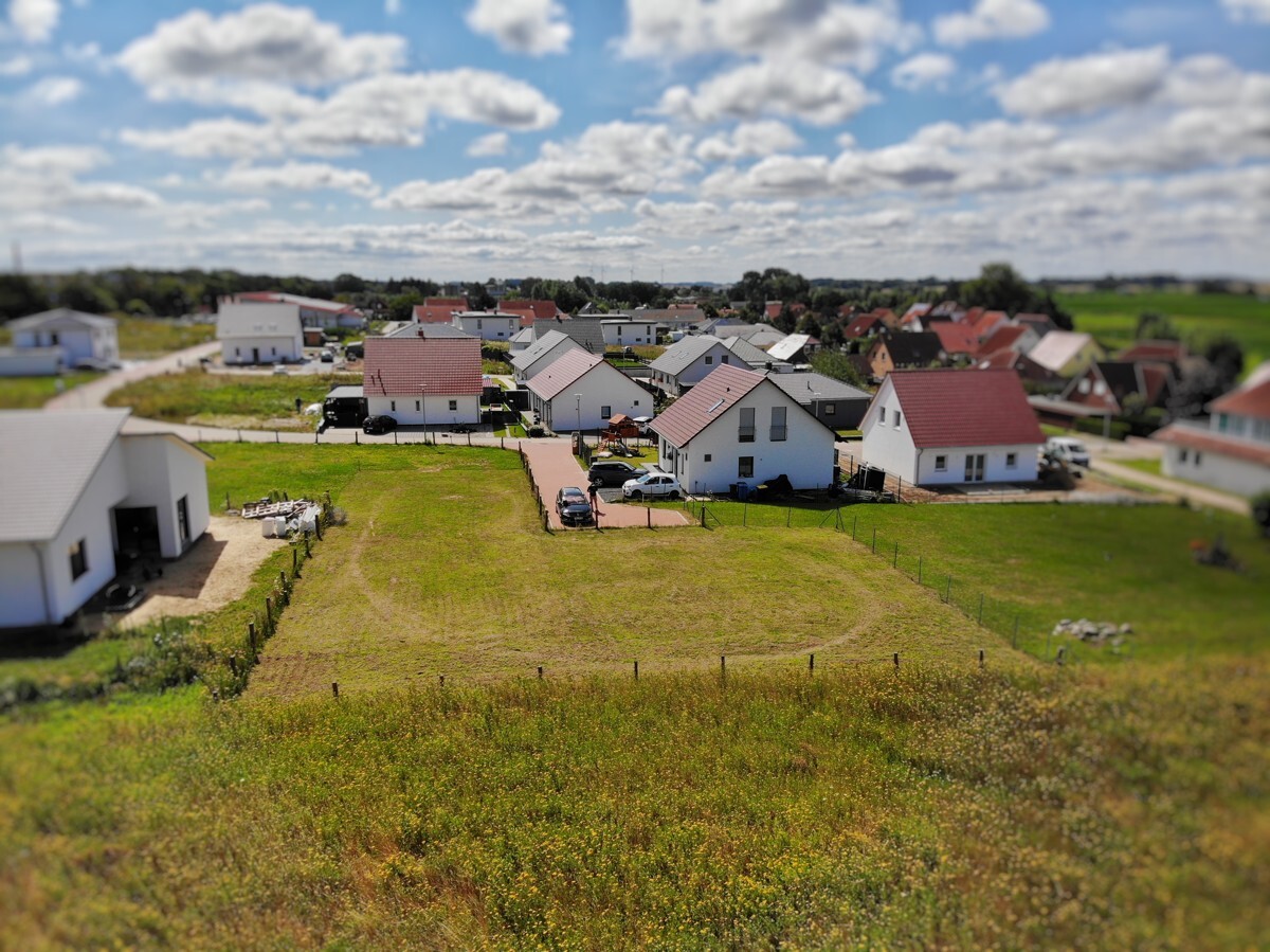 Real Estate Title Image Background