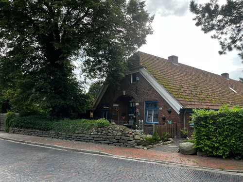 Seitliche Strassenansicht