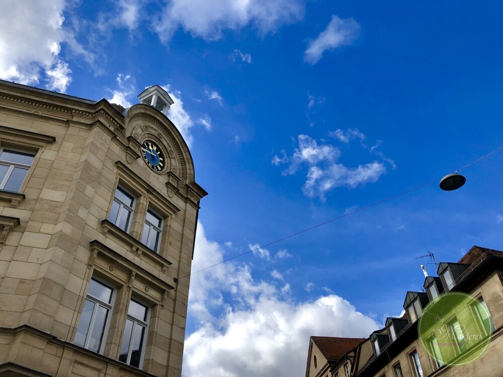 ** Kapitalanlage mit Flair * Klein aber FEIN * 2,5 Zimmer * Terrasse ** BESTE AltstadtLAGE **