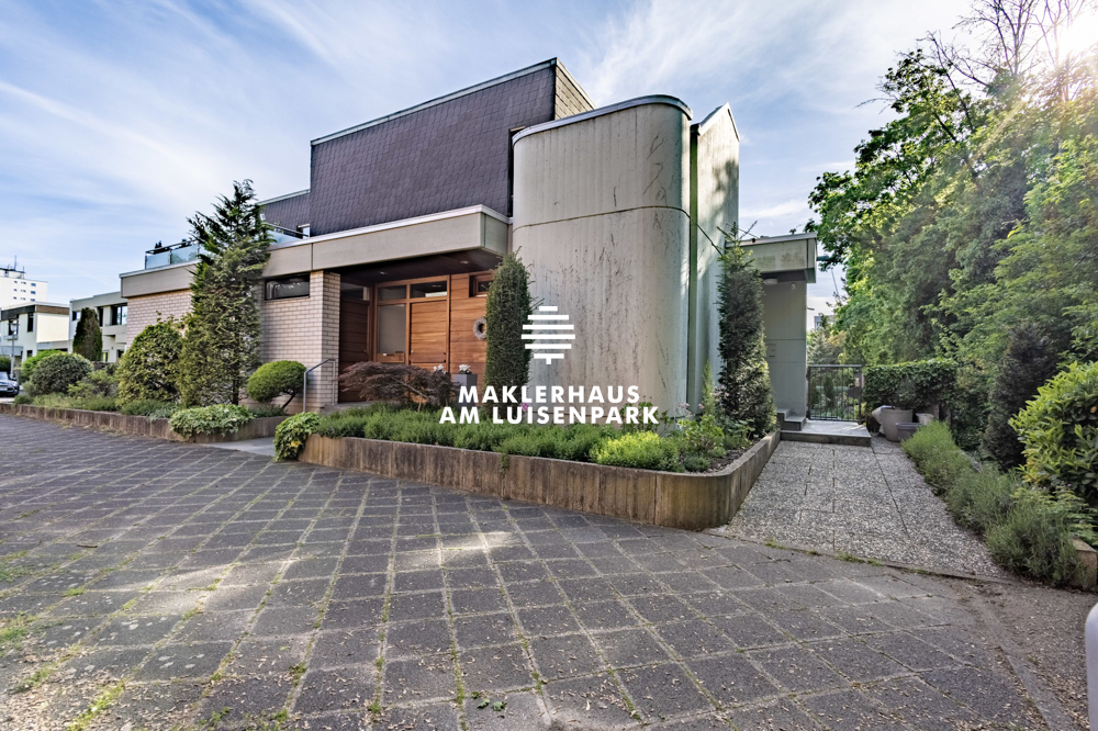 Architektenvilla in Bestlage des Mannheimer Niederfelds