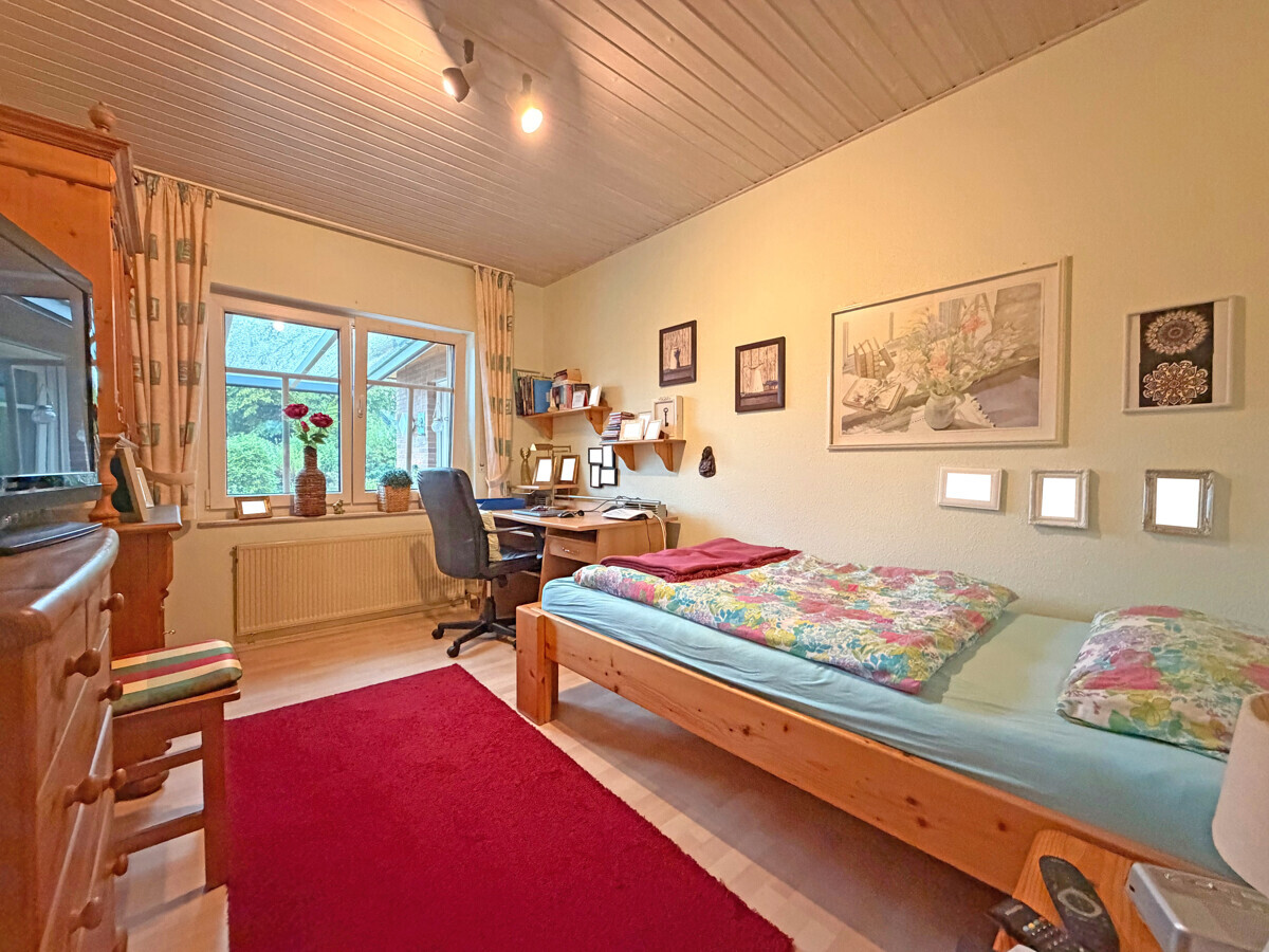Büro/Kinderzimmer