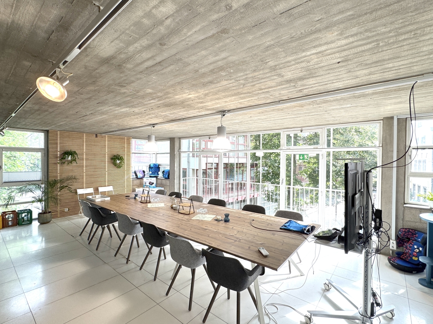 Innenansicht Besprechungsraum Köln