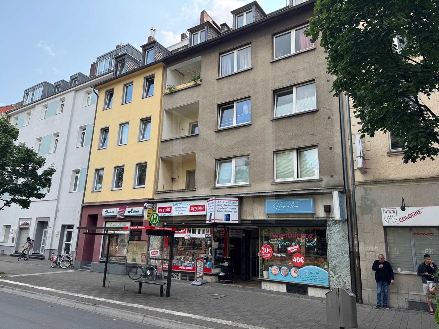 Außenansicht Wohn- und Geschäftshaus Köln