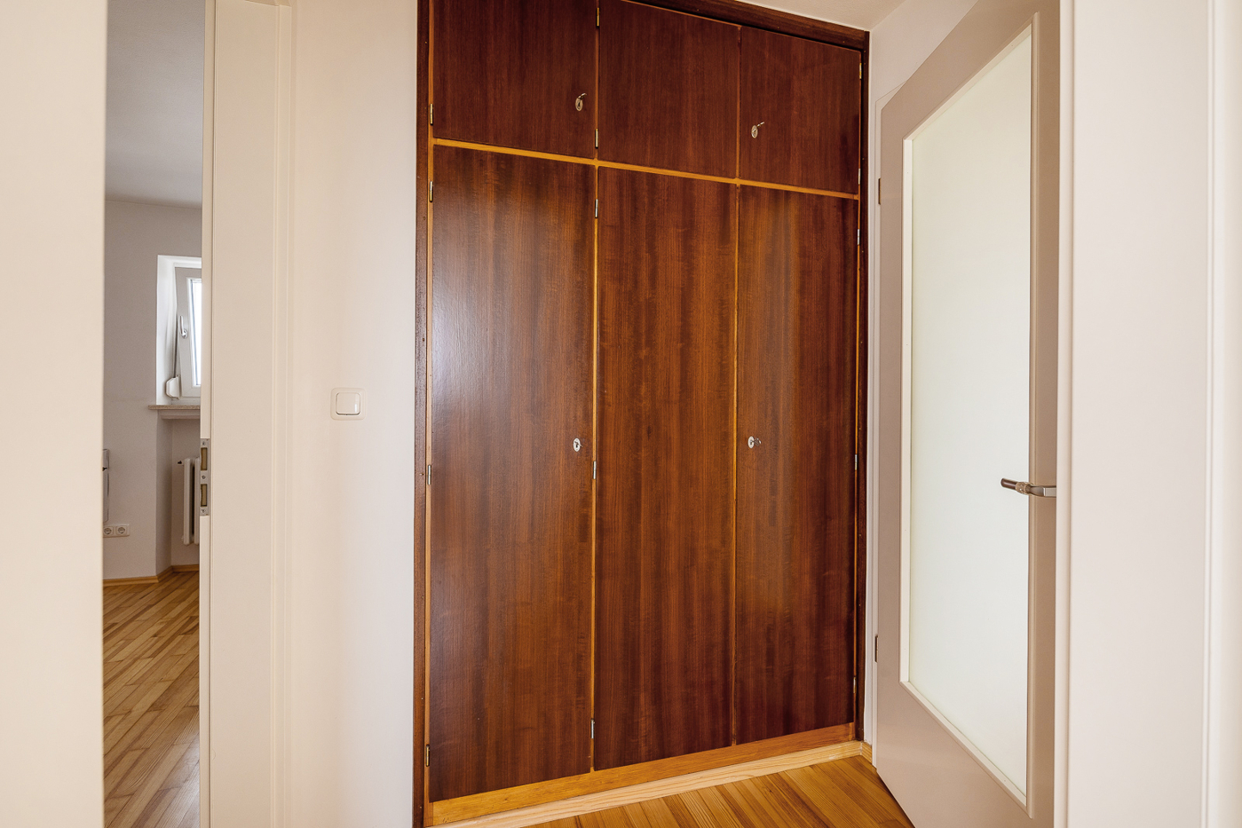 Diele mit Einbauschrank