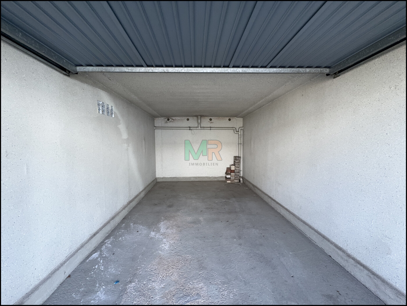 Garage 1