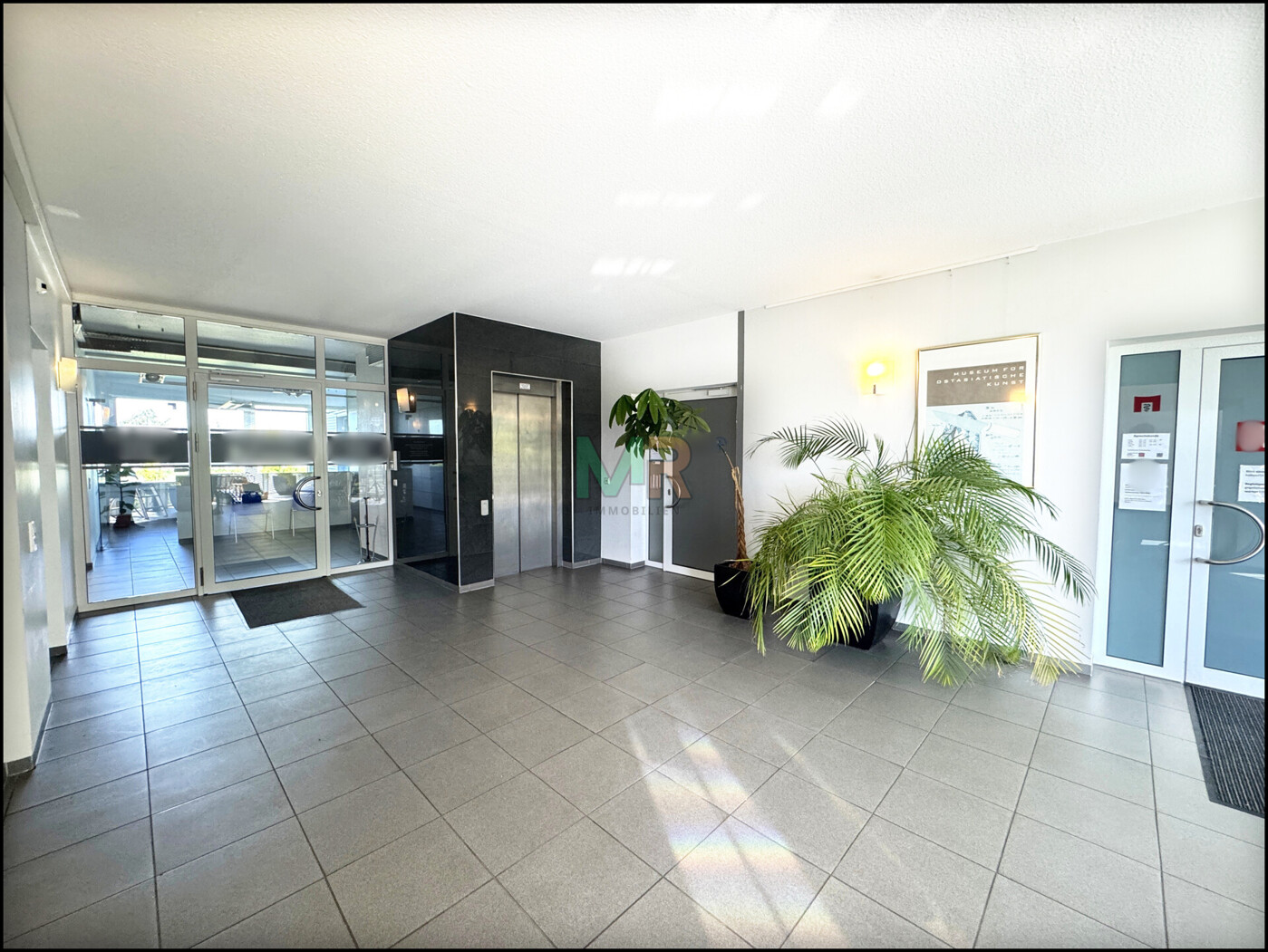 1.OG Foyer
