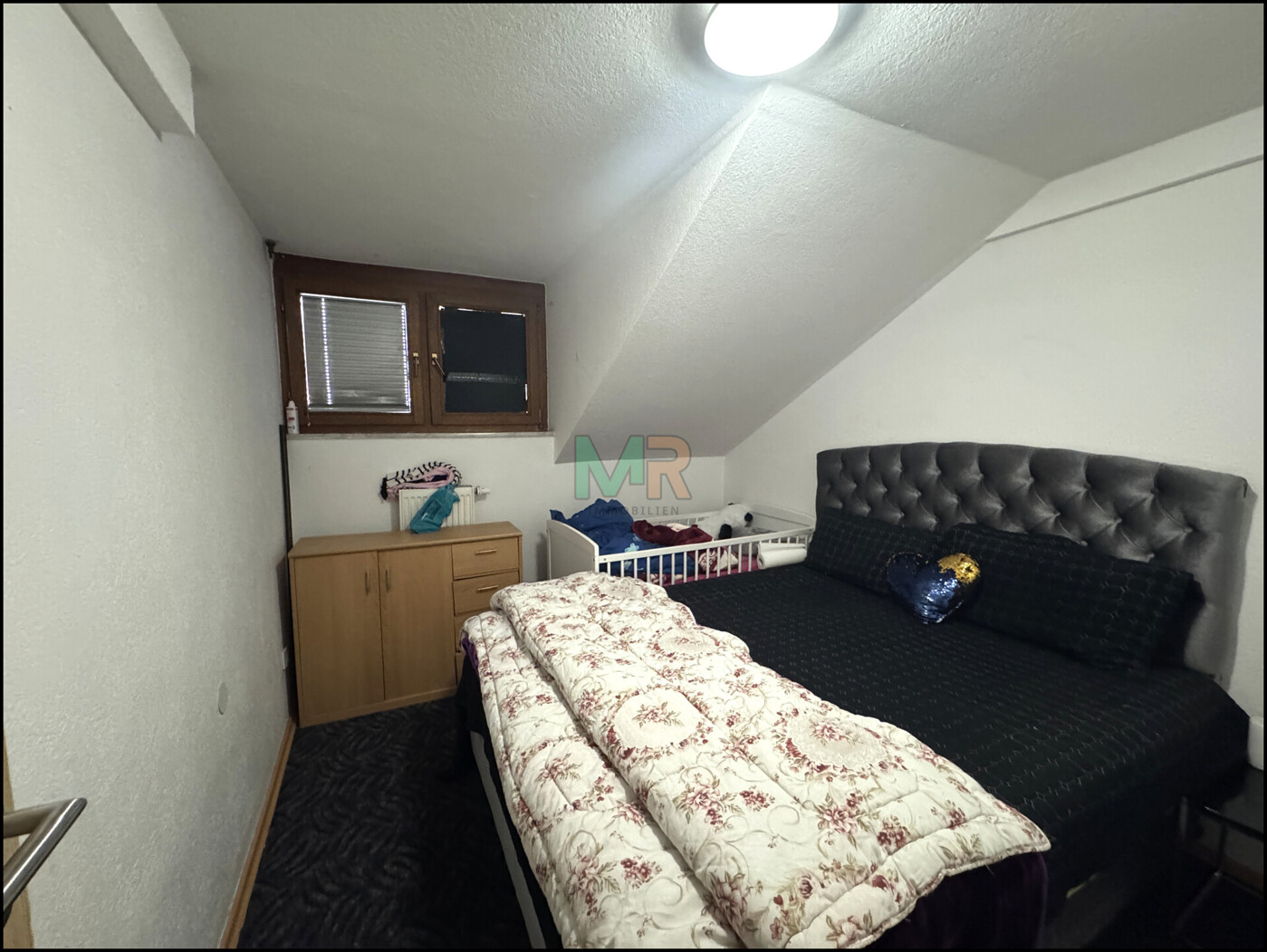 DG, Schlafzimmer