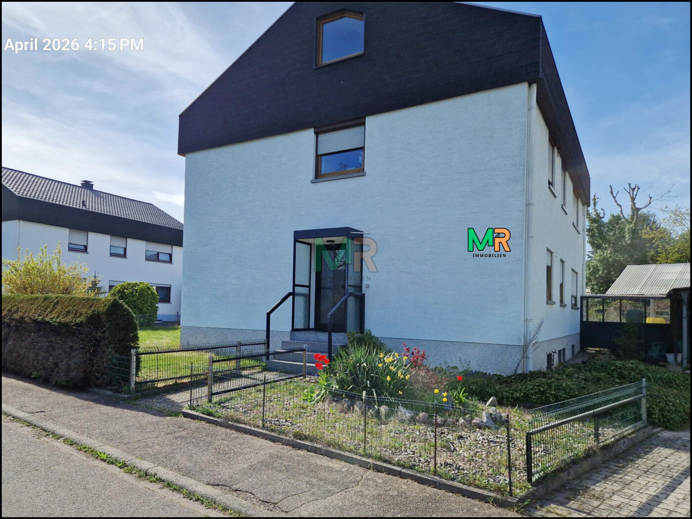 Haus Vorderansicht