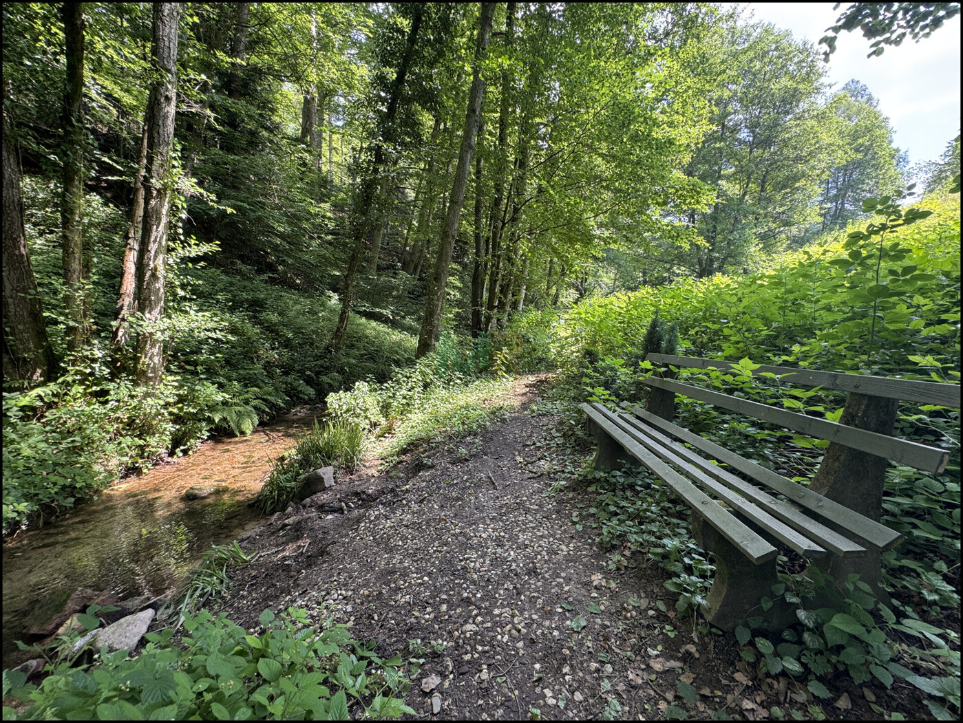 Bank am Bach