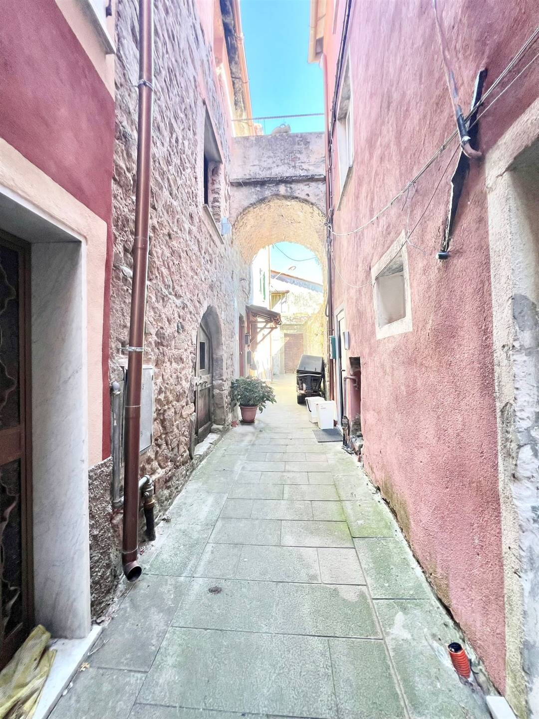 paese