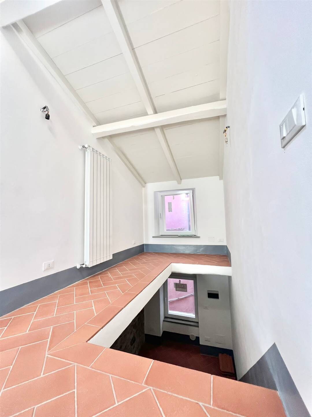 entrata con angolo cucina