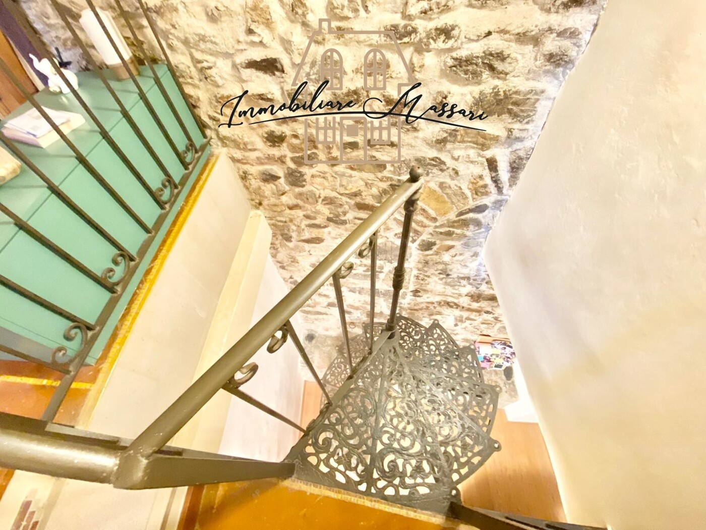 SCALA A CHIOCCIOLA