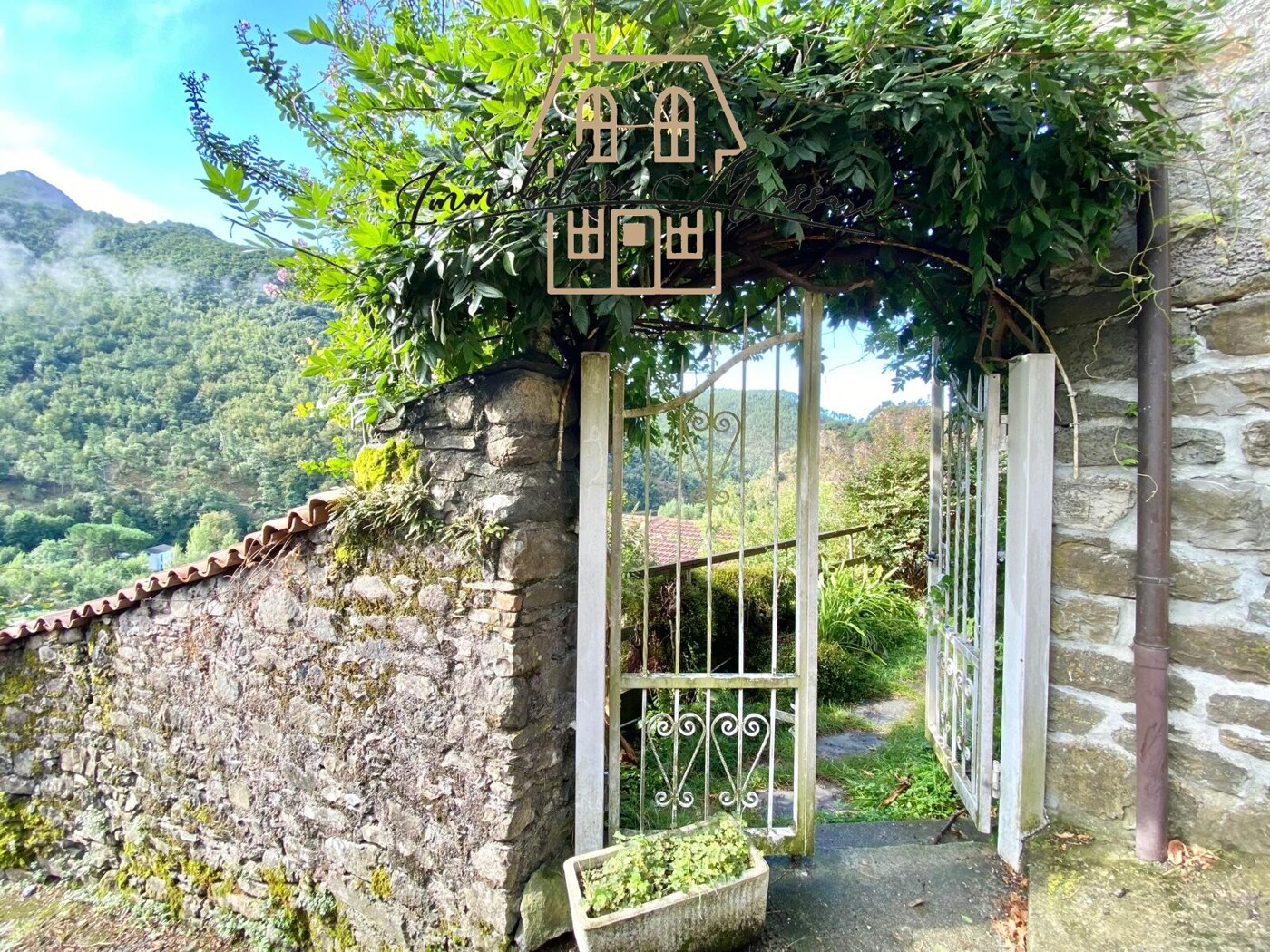 INGRESSO GIARDINO