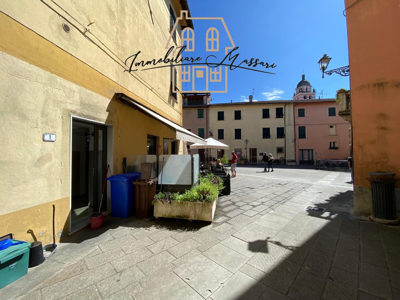PIAZZA