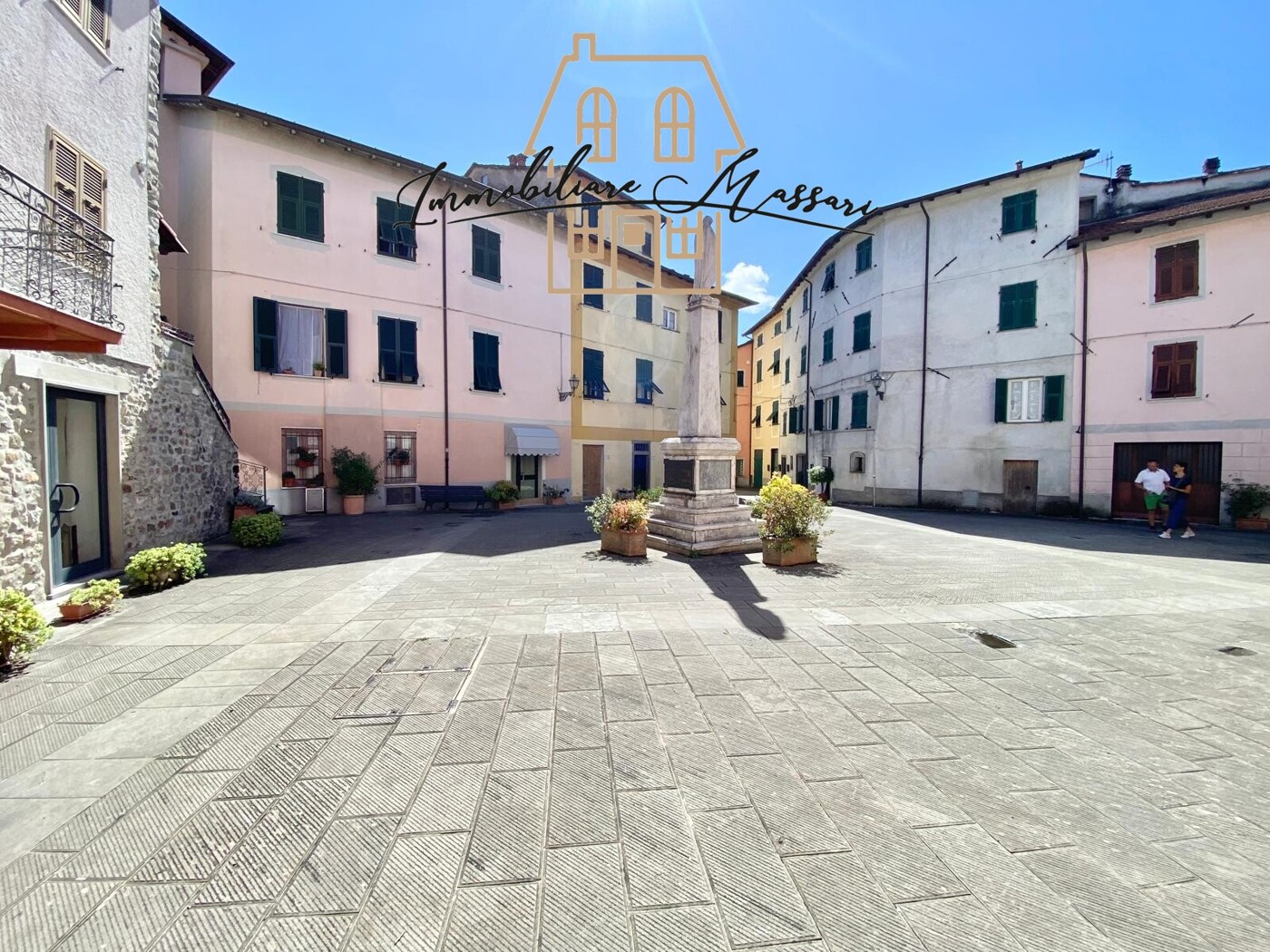 PIAZZA