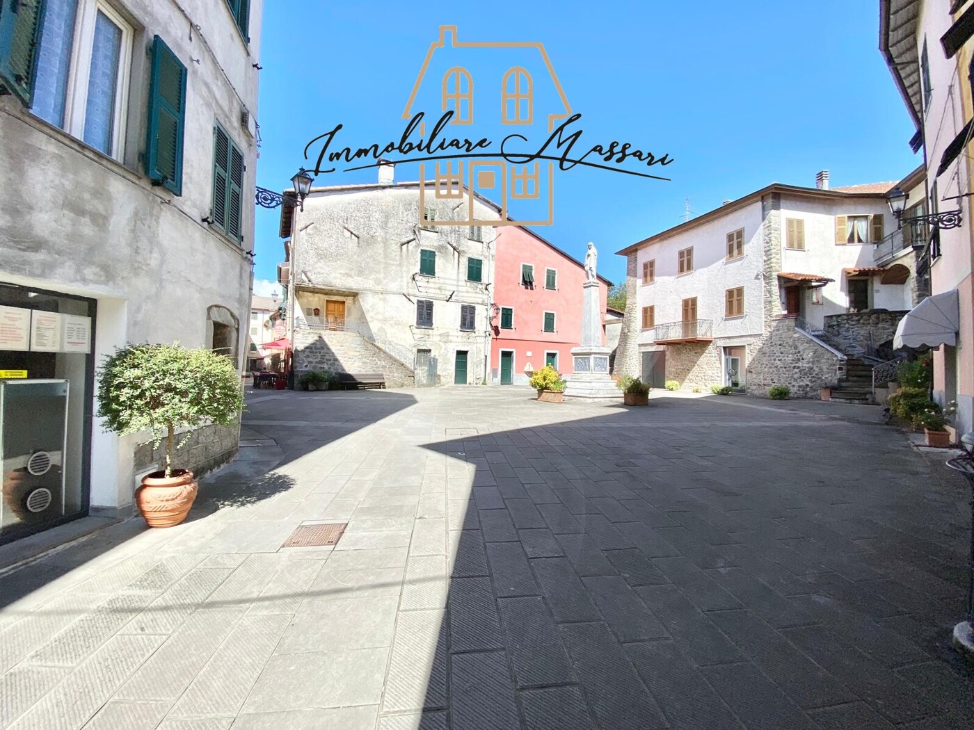 PIAZZA
