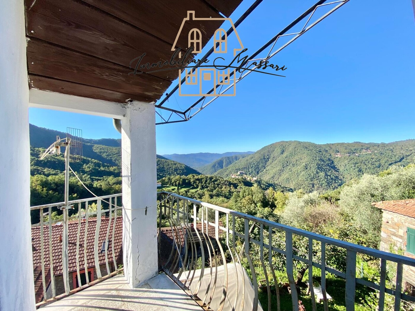BALCONE