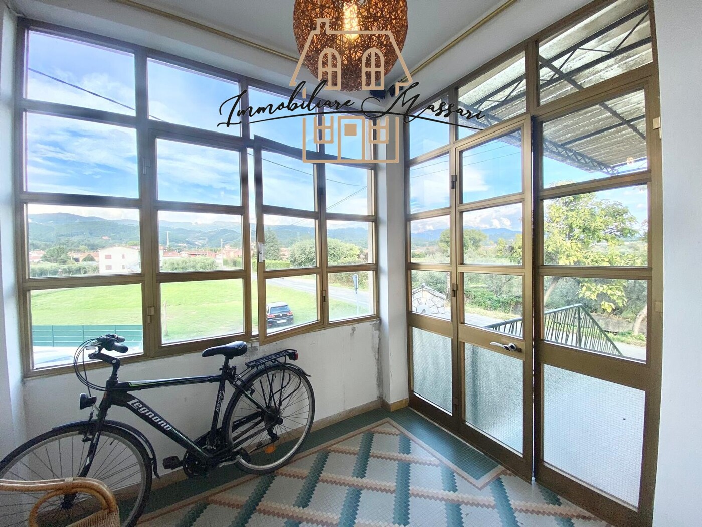 VERANDA