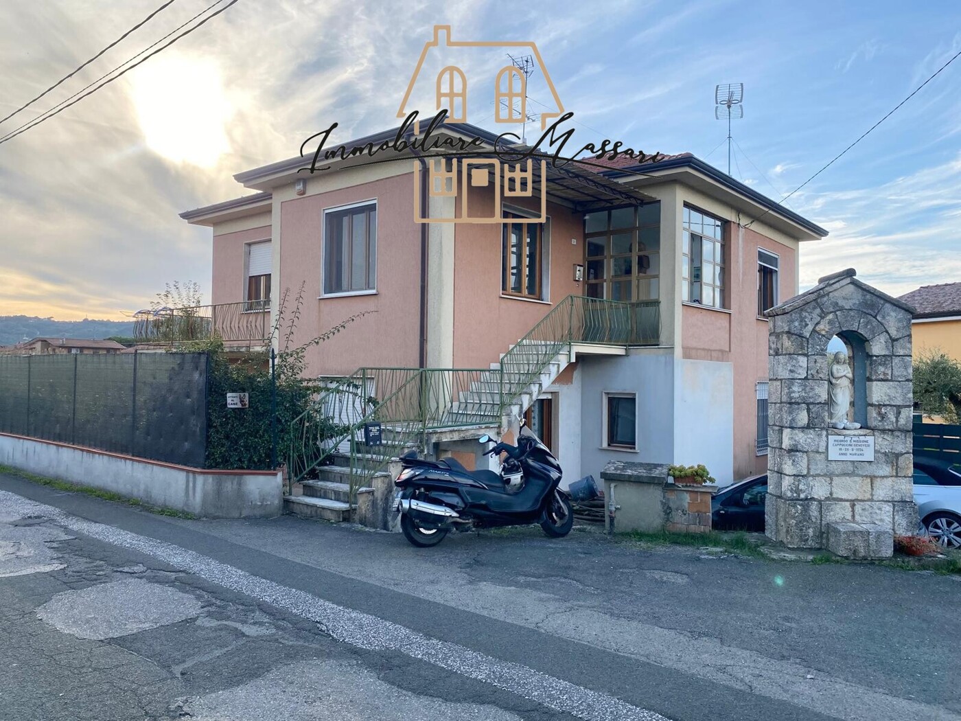 ESTERNO